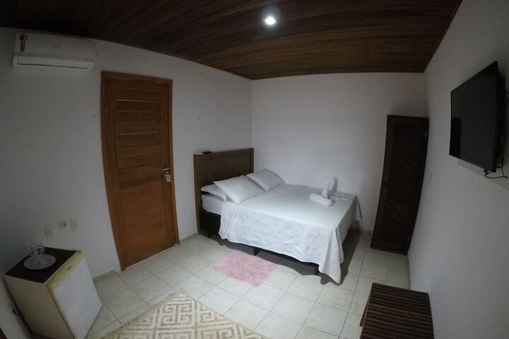 Room 3 of 17