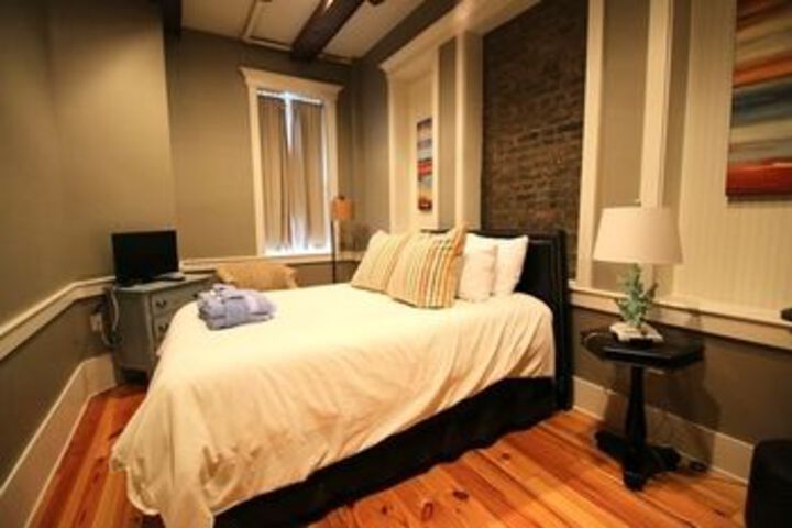Room 7 of 20
