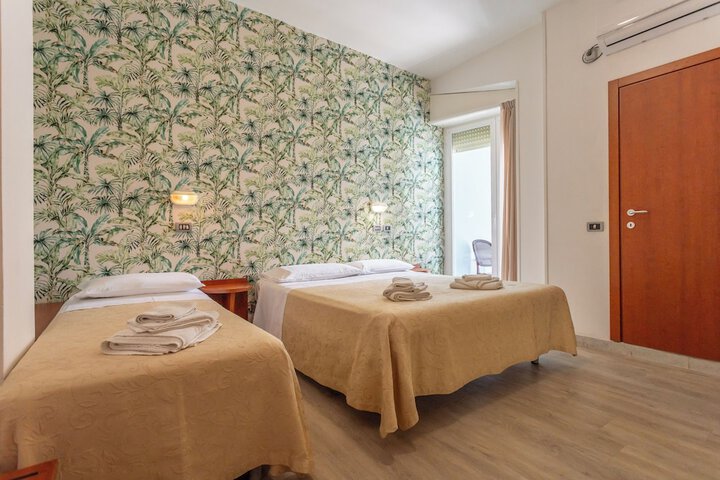 Room 15 of 59