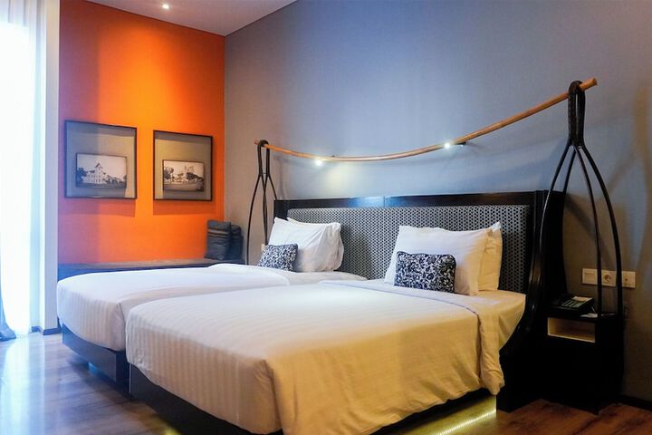 Room 16 of 119