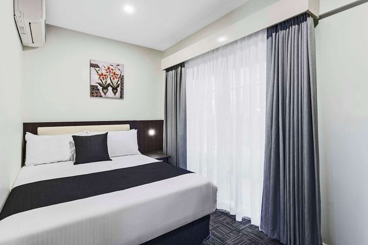 Room 19 of 35