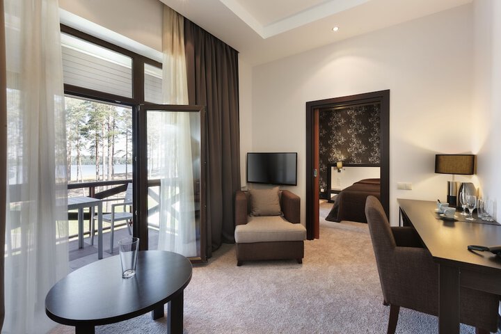 Room 50 of 109
