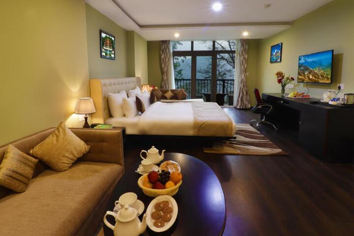 fIVE GANGTOK