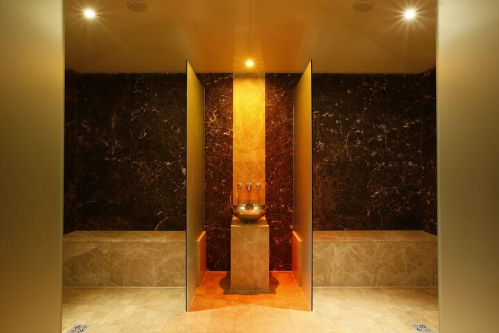 Room 30 of 52