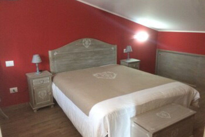 Room 38 of 43