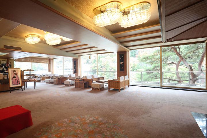 Hotel Interior 4 of 102