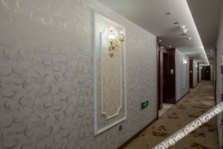 Hotel Interior 2 of 14