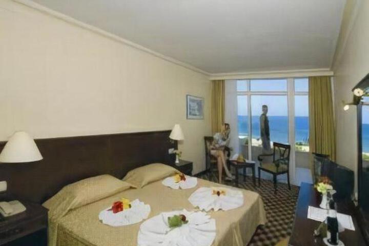 Nerton Hotel