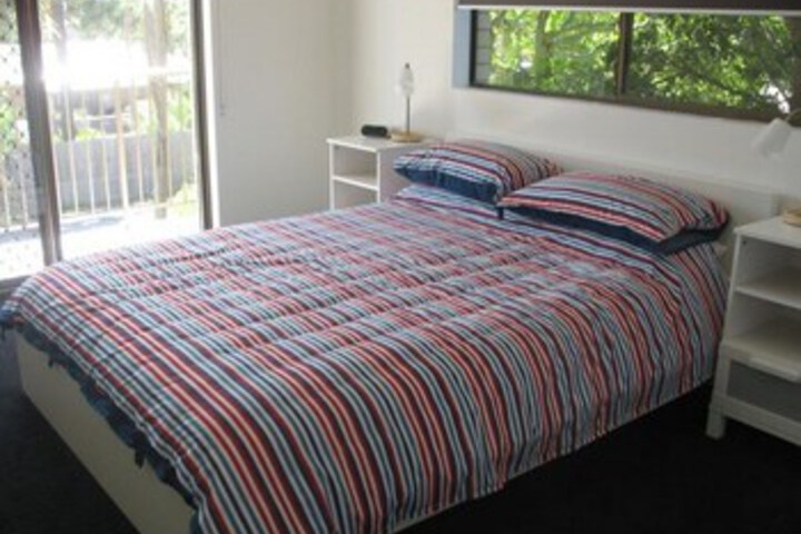 Room 6 of 6
