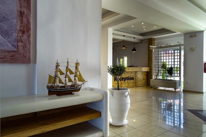 Hotel Interior 5 of 71