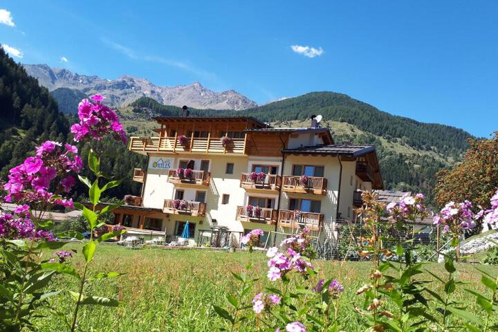 Hotel Ortles Dolomiti Walking & Spa