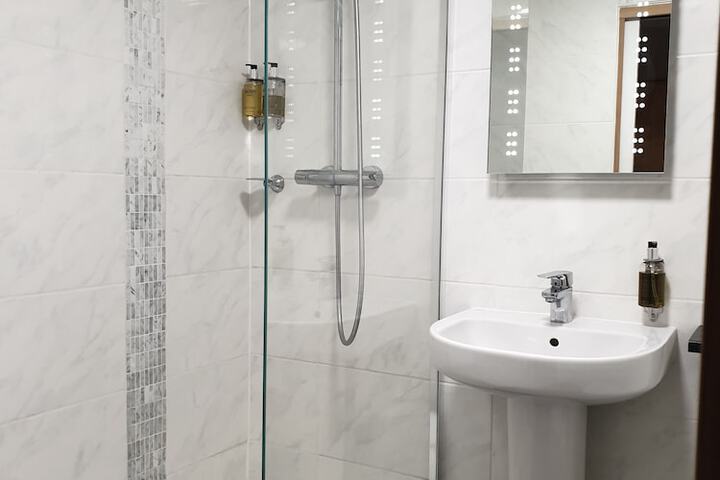 Bathroom Interior Photo
