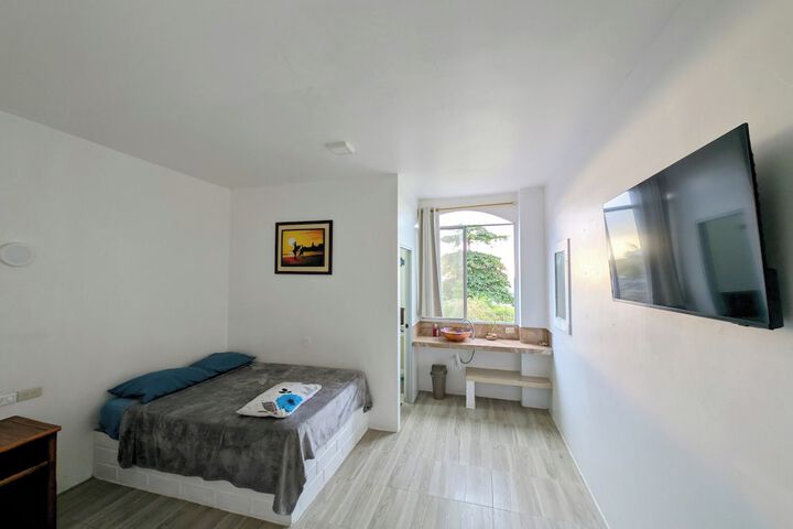 Room 14 of 29