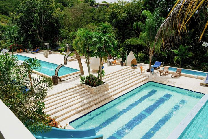 Pool 23 of 31