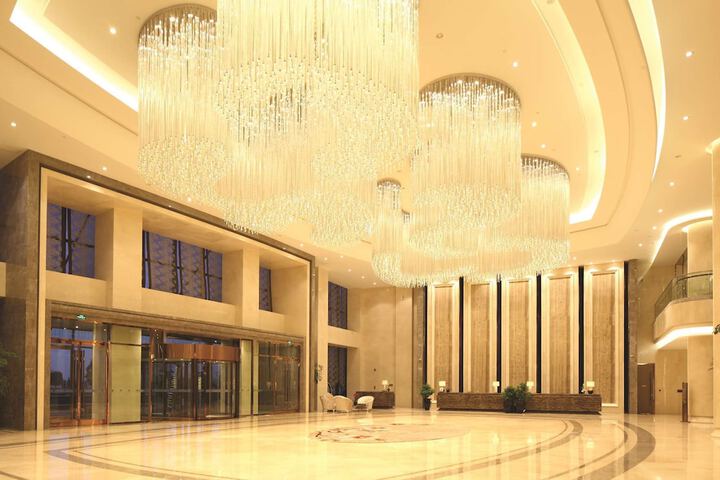 Hotel Interior 7 of 129