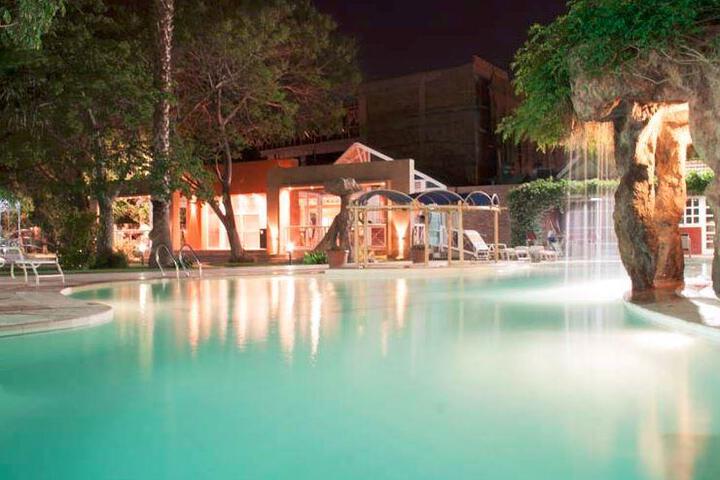 Pool 8 of 34
