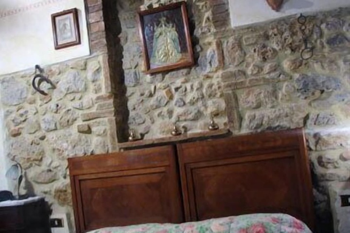 Room 9 of 58