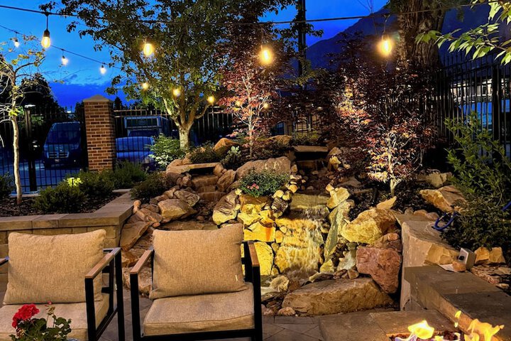 Hotel Exterior 64 of 64