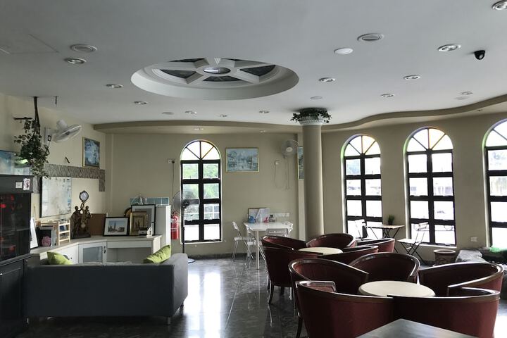 Hotel Interior 5 of 26