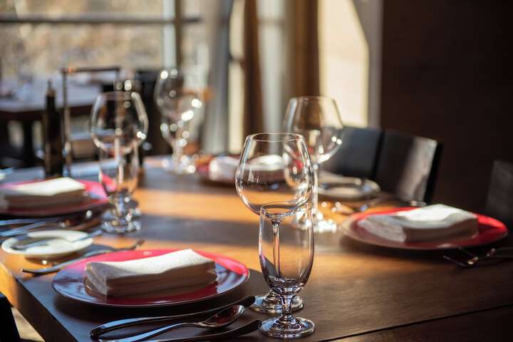 Dining 82 of 135