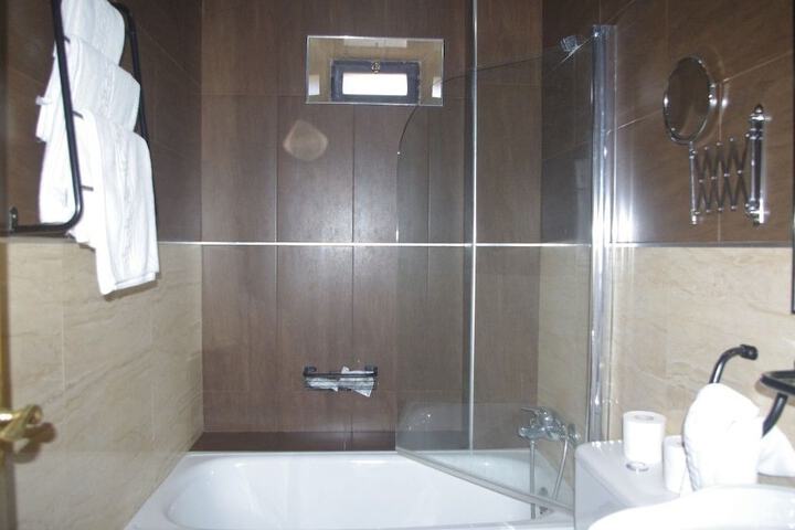 Bath Interior