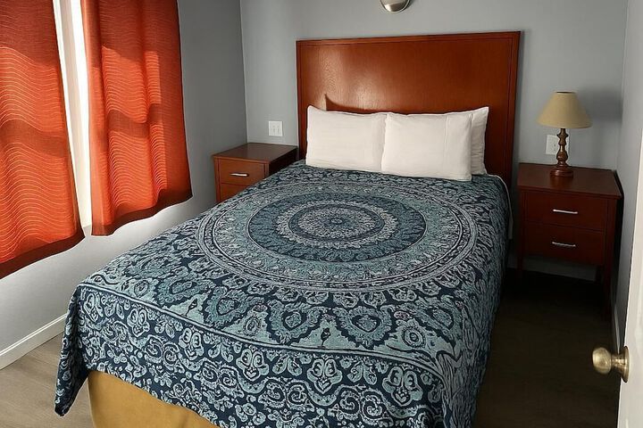 Room 3 of 24