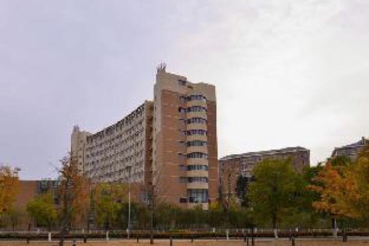Sunshine Habitat Hotel (Dalian University of Technology)