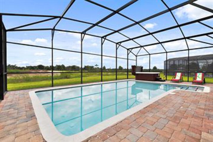 Pool 72 of 81