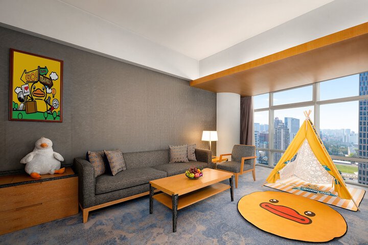 Room 9 of 44