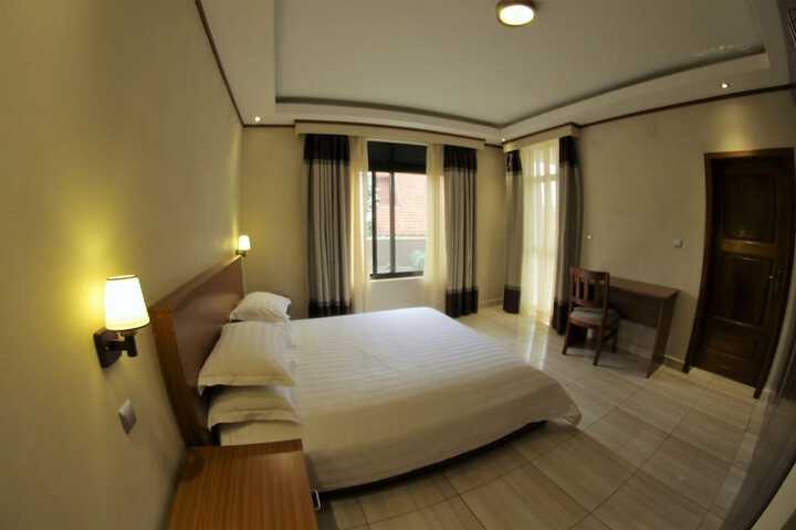 Room 4 of 23