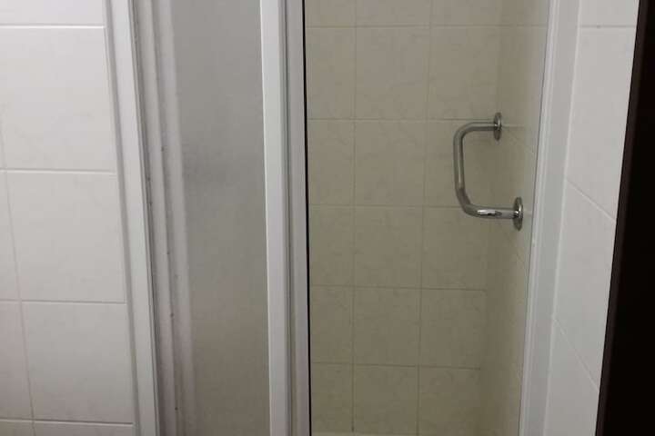 Room 2 of 4