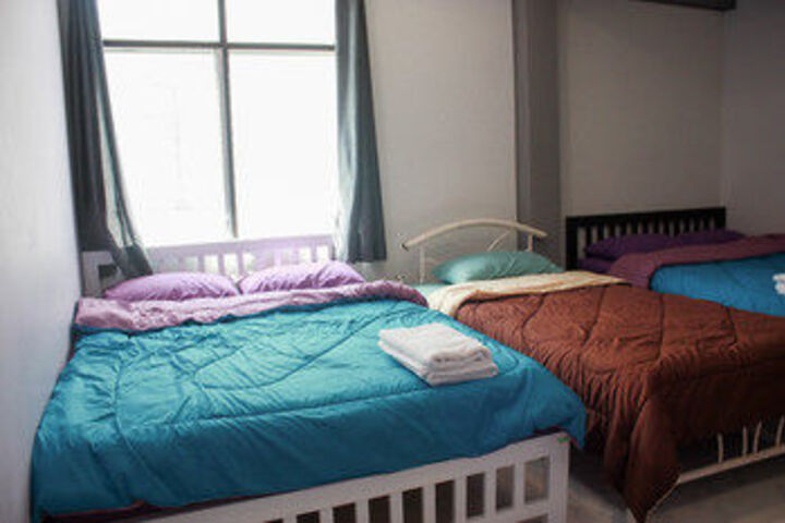 Room 32 of 36