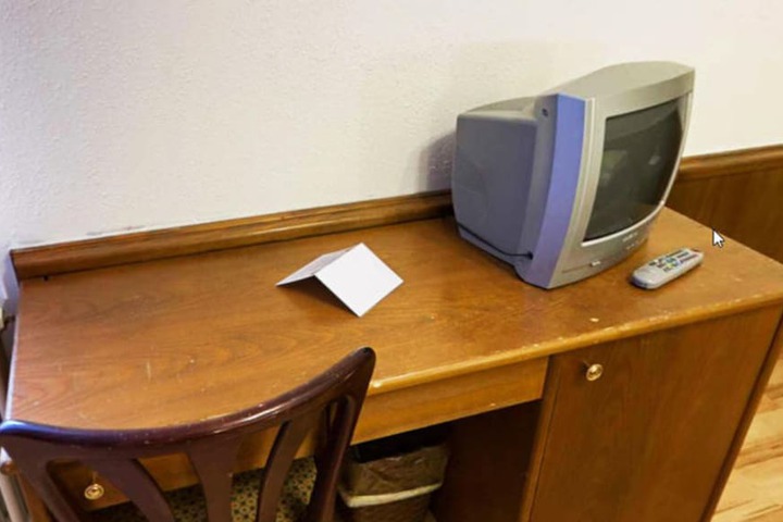 Room amenity