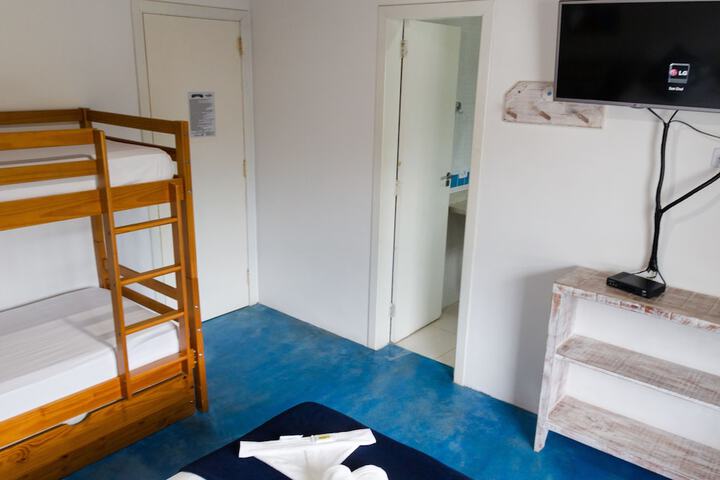 Room 47 of 99