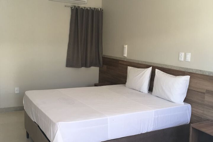 Room 3 of 22