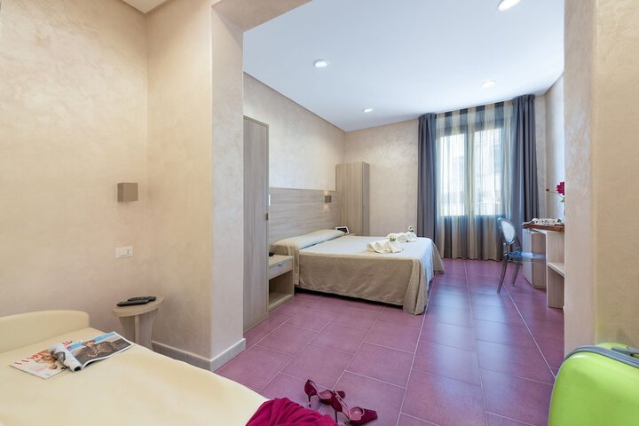 Room 14 of 47