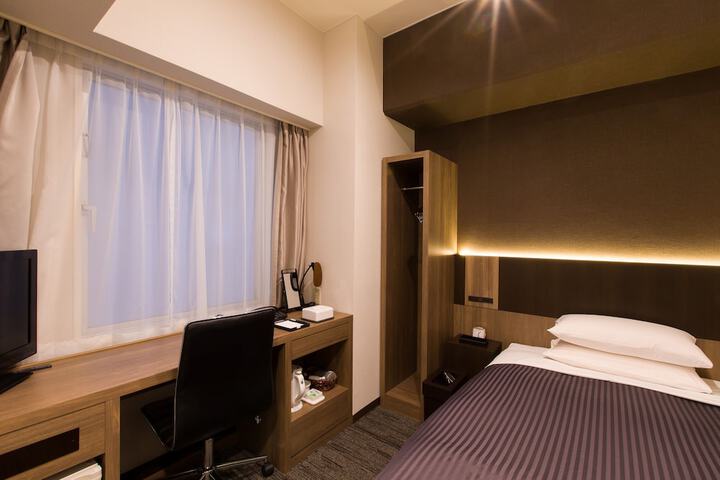 Room 10 of 47