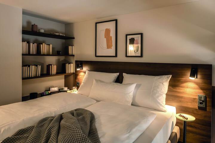 Room 21 of 64