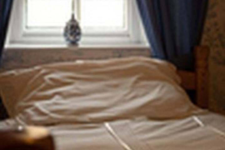 Room 2 of 5