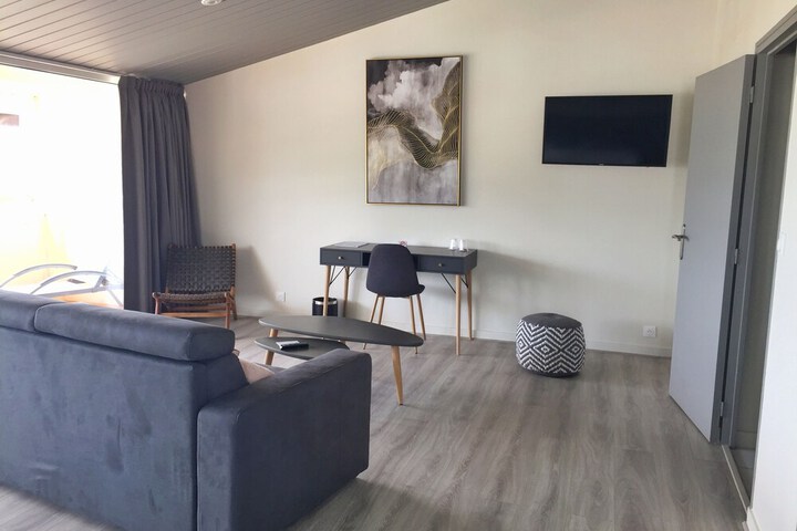 Room 3 of 50