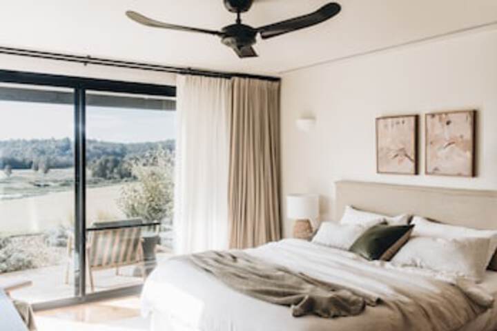 Room 25 of 120