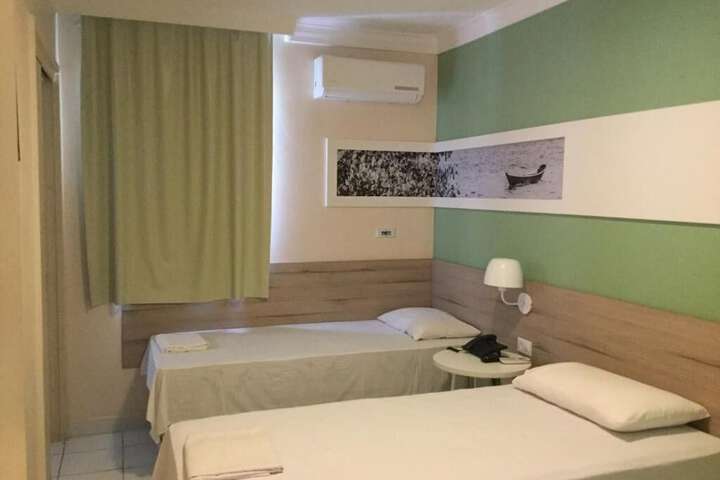 Room 14 of 27