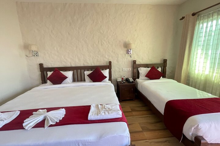 Room 8 of 48