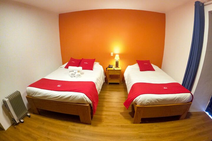 Room 32 of 67