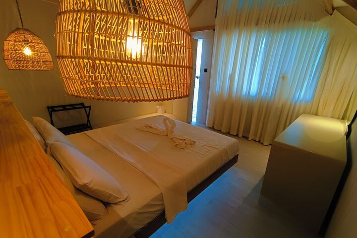 Room 8 of 53