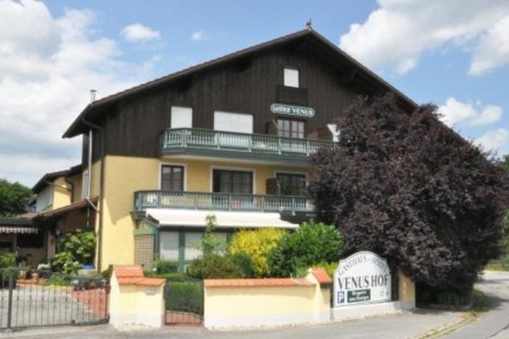 VENUS-HOF