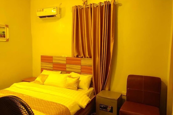 Room 5 of 45