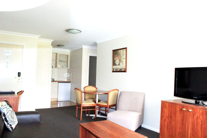 Room 82 of 136