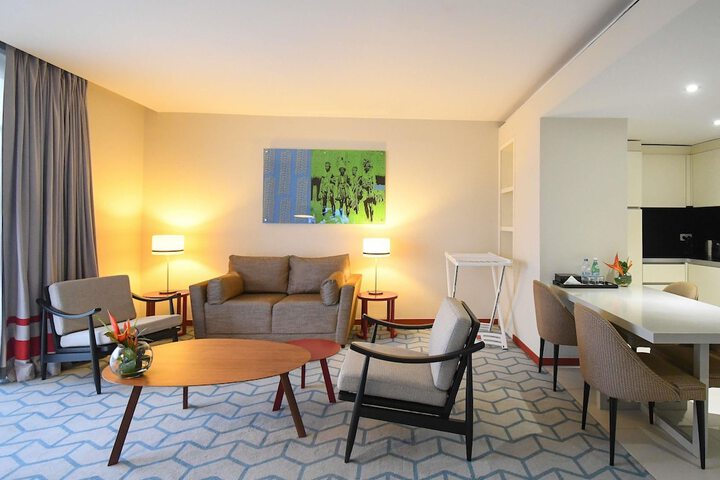 Room 17 of 175