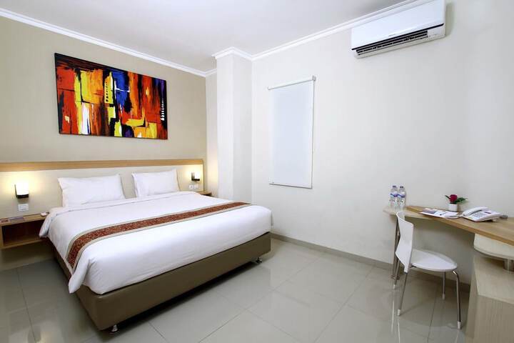 Room 6 of 42